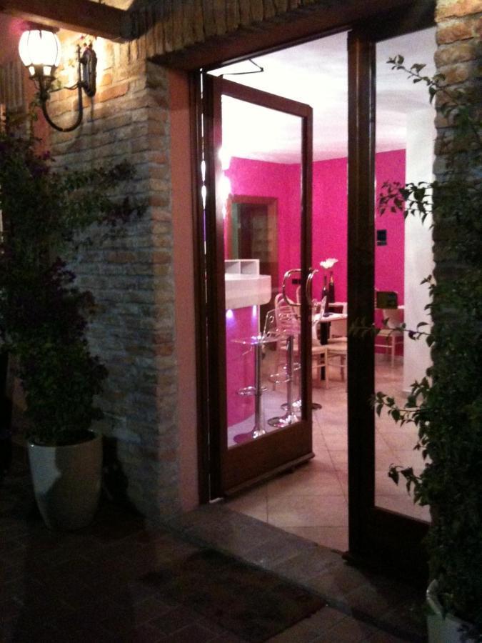 Hotel Le Corti Pitstop Ferrara Eksteriør billede